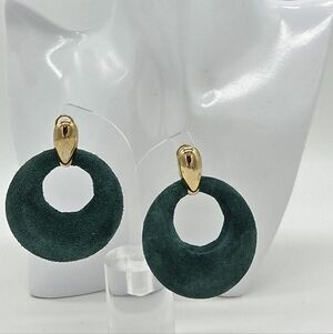 Elegant Green and Gold Hoop Earrings